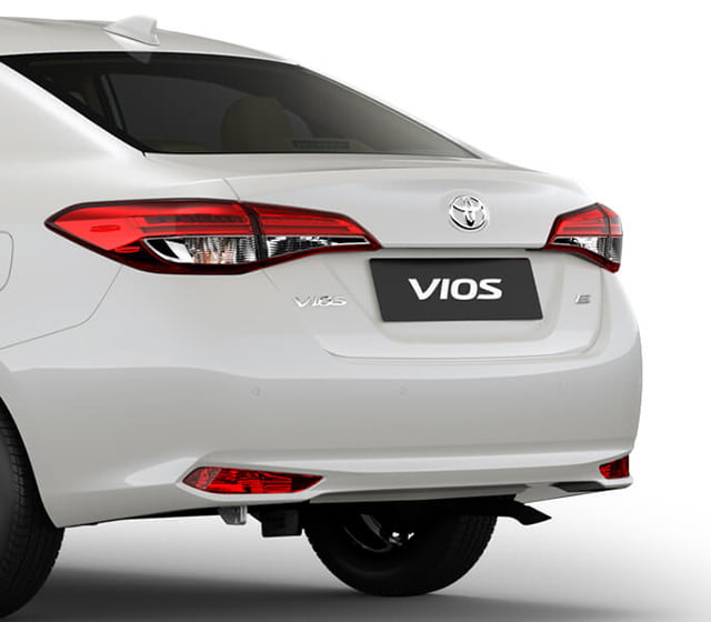 Toyota Vios E MT 2025: Giá bán mới nhất, Đánh giá xe, Ưu đãi tốt nhất duoi xe toyota vios e mt 2021 toyotalongphuoc vn - Toyota Vios E MT 2025: Giá bán mới nhất, Đánh giá xe, Ưu đãi tốt nhất
